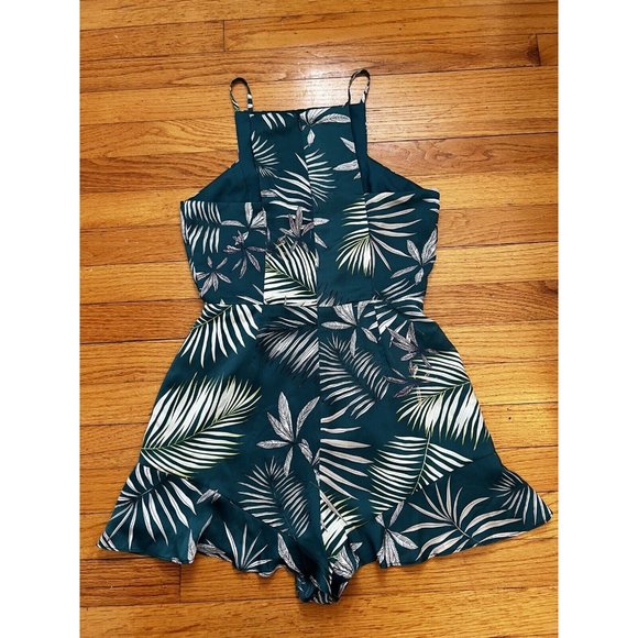 Revolve BB Dakota Wilder Romper In Cool Green Palm Leaf Tropical Women's Size 0 - Picture 8 of 8